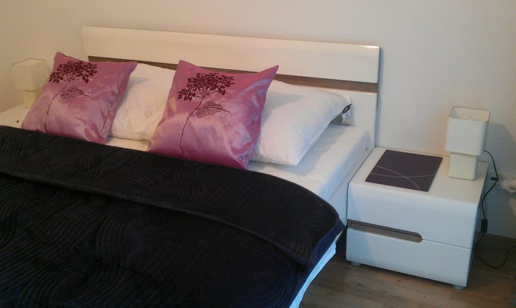 Atrium Apartament Сърбиново Екстериор снимка