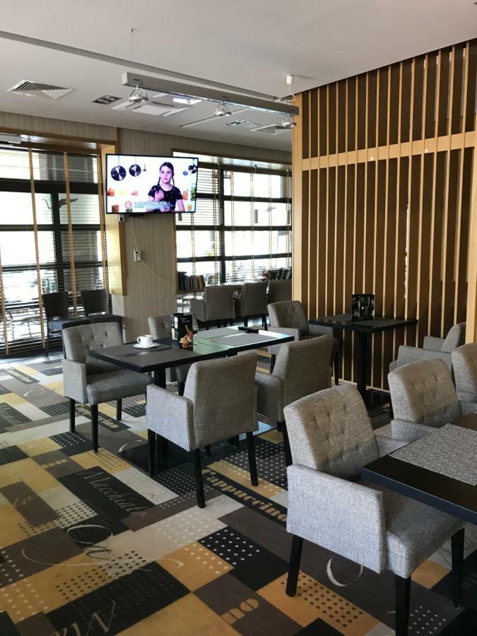 Atrium Apartament Сърбиново Екстериор снимка